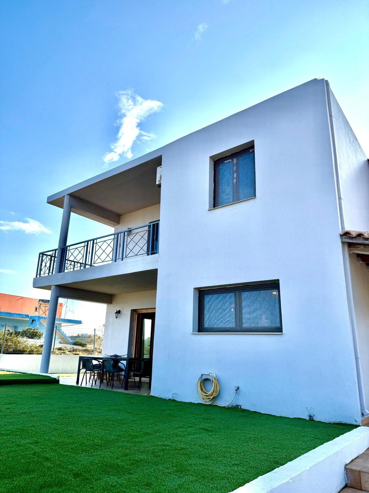 Villa Kalli - Porto Ennia Vromopousi ภายนอก รูปภาพ